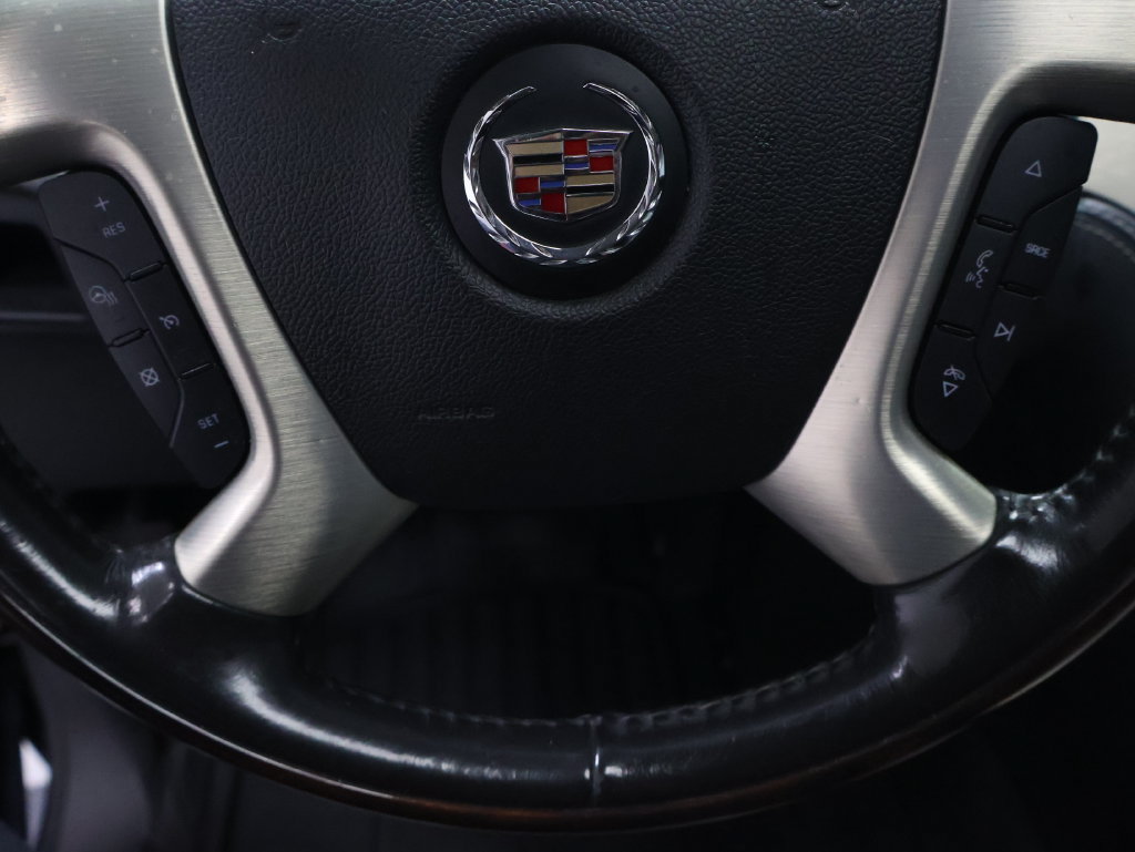 Used 2013 Cadillac Escalade ESV Platinum RWD image 21