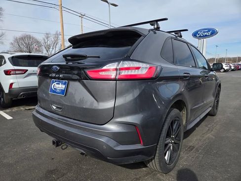 Used 2024 Ford Edge ST-Line w/ Class II Trailer Tow Package AWD/4WD image 4