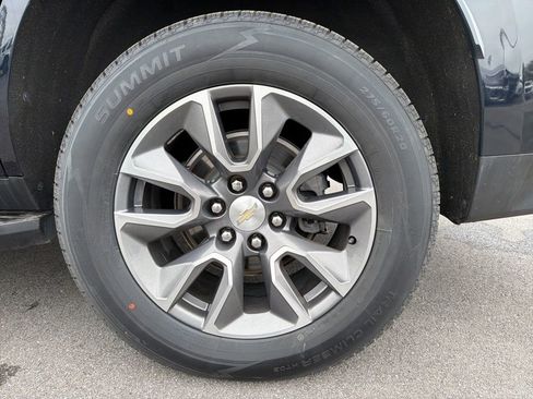 Used 2021 Chevrolet Tahoe LT w/ LT Signature Package RWD image 15