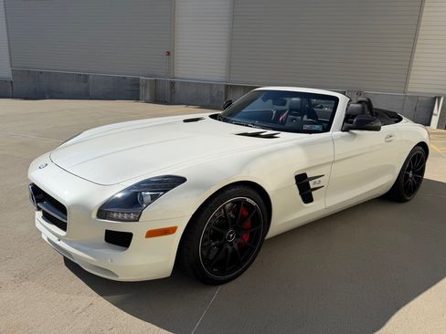 Used 2014 Mercedes-Benz SLS AMG GT Roadster image 7