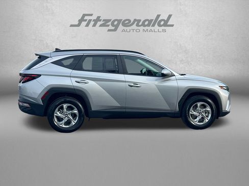 Used 2024 Hyundai Tucson SEL AWD/4WD image 3