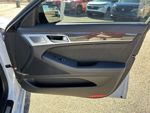 Used 2018 Genesis G80 3.3T Sport image 14