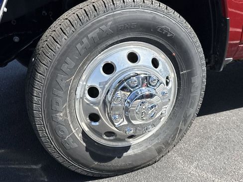 New 2026 RAM 3500 Tradesman AWD/4WD image 10