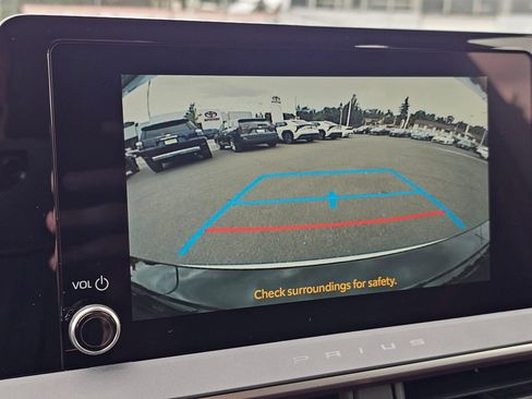 New 2026 Toyota Prius Plug-In Hybrid FWD image 27
