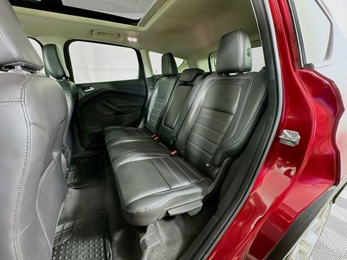 Used 2019 Ford Escape Titanium FWD image 30