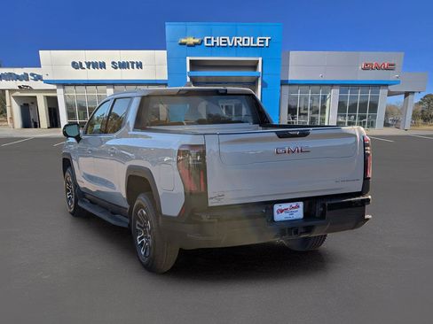 New 2026 GMC Sierra EV Elevation image 12