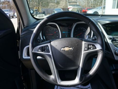 Used 2016 Chevrolet Equinox LT w/ Convenience Package image 9