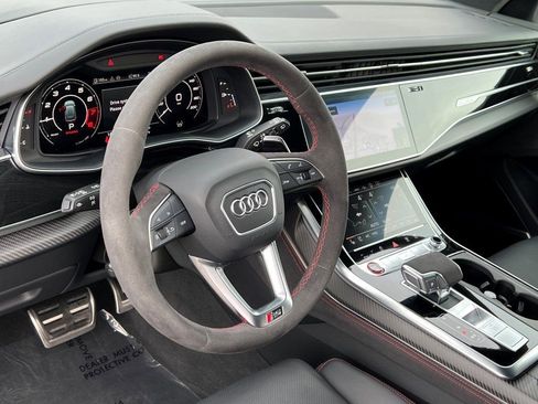 Certified 2024 Audi RS Q8 image 22