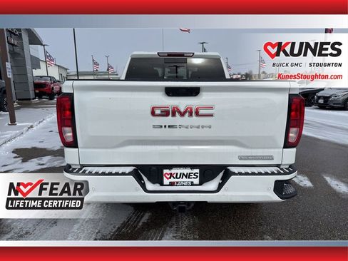 Used 2023 GMC Sierra 1500 Elevation w/ Preferred Package image 10