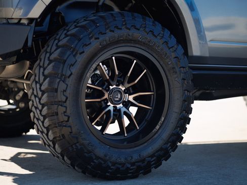 Used 2022 Ford Bronco Wildtrak image 20