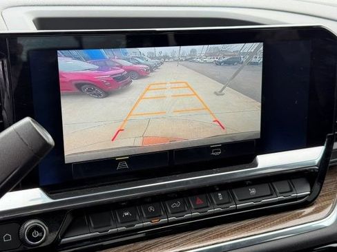 Used 2023 Chevrolet Silverado 1500 LT AWD/4WD image 27