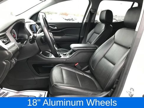 Certified 2023 GMC Acadia SLT AWD/4WD image 14