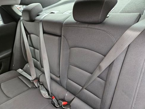 Used 2023 Chevrolet Malibu LT image 13