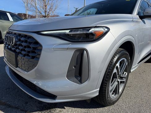 New 2025 Audi Q5 Premium Plus image 26