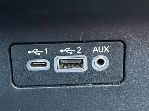 Used 2023 Nissan Altima 2.5 SV image 6