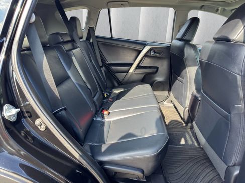 Used 2014 Toyota RAV4 Limited image 12