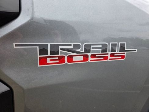 New 2026 Chevrolet Colorado Trail Boss AWD/4WD image 13