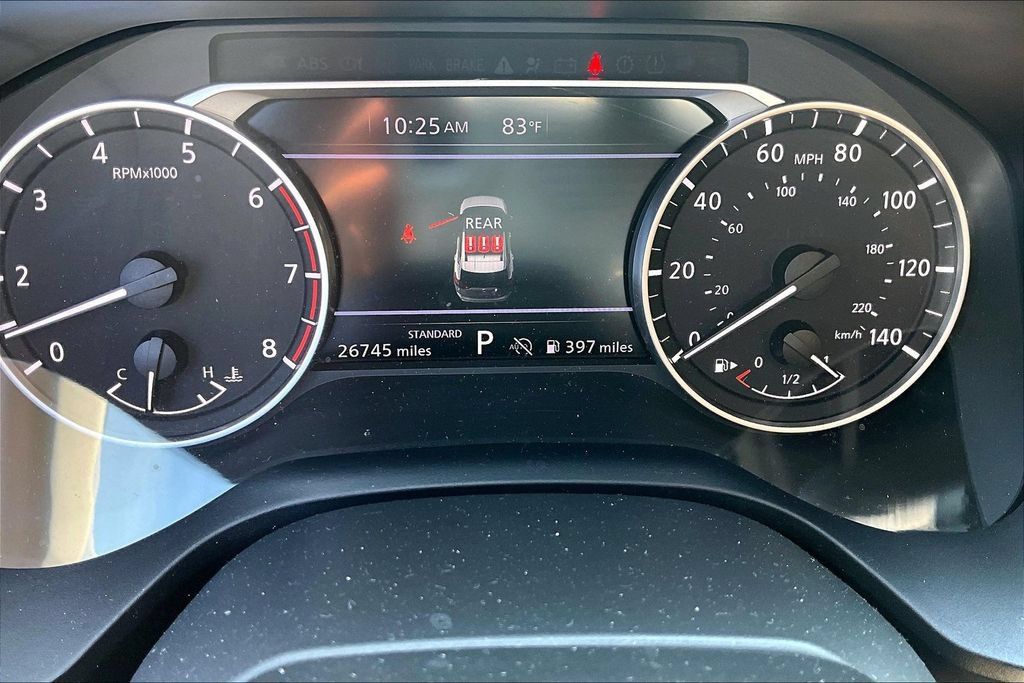 Used 2025 Nissan Rogue SV FWD image 13