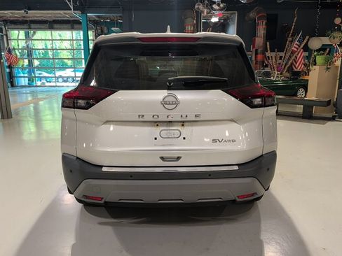 Used 2023 Nissan Rogue SV w/ SV Premium B Package AWD/4WD image 10