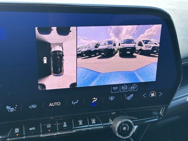 Used 2024 Chevrolet Blazer EV LT AWD/4WD image 26