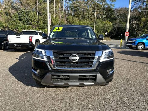 Used 2023 Nissan Armada SL w/ Captain's Chairs Package image 11