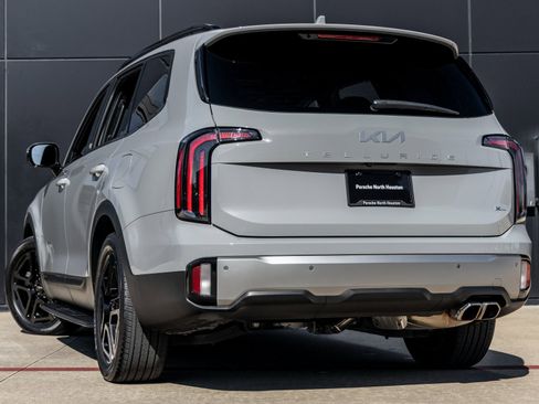 Used 2023 Kia Telluride SX Prestige X-Line image 3