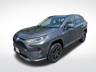Used 2021 Toyota RAV4 XLE w/ Convenience Package
