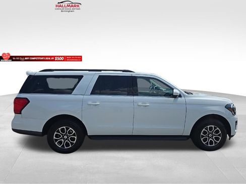 Used 2024 Ford Expedition Max XLT RWD image 2