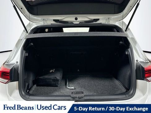 Used 2022 Volkswagen GTI SE image 28