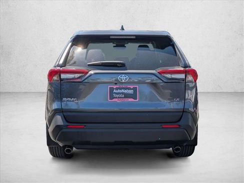 Certified 2025 Toyota RAV4 LE FWD image 5