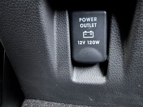 Used 2024 Mitsubishi Eclipse Cross LE image 13