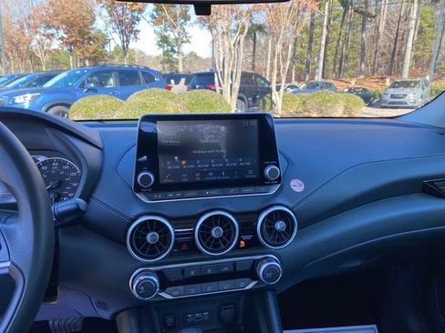 Used 2024 Nissan Sentra SV image 11