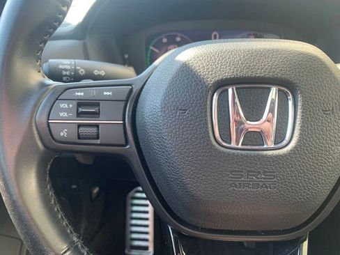 Used 2023 Honda Accord Sport image 9