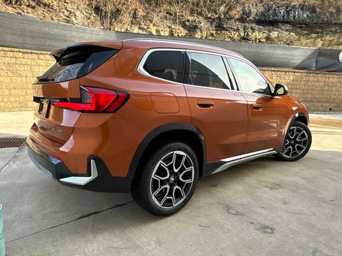 Certified 2024 BMW X1 xDrive28i w/ Convenience Package image 3