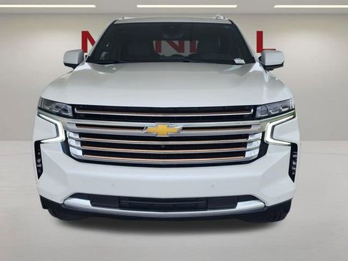 Used 2023 Chevrolet Tahoe High Country RWD image 2