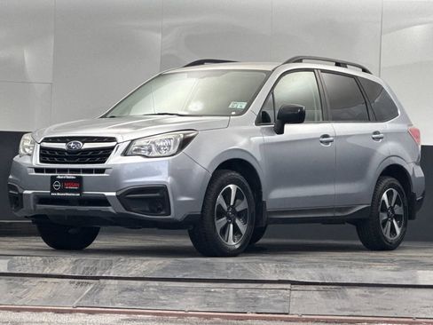 Used 2017 Subaru Forester 2.5i w/ Alloy Wheel Package image 7