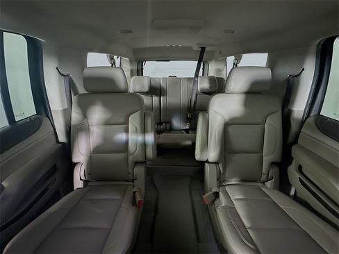 Used 2019 GMC Yukon XL SLT w/ Open Road Package image 13