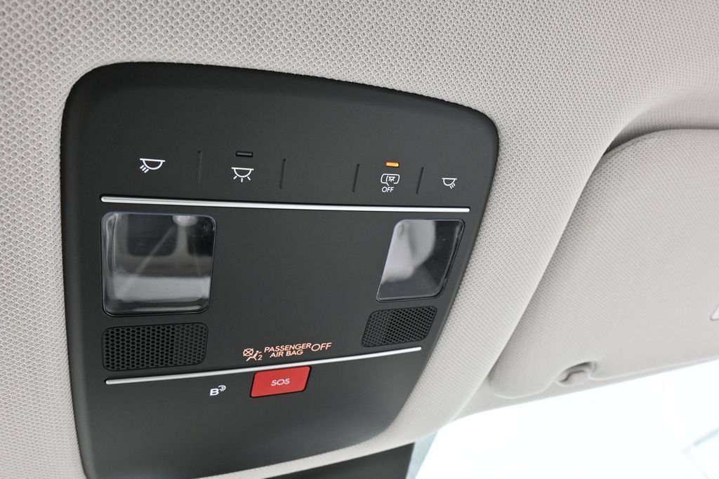 Used 2026 Hyundai Palisade SEL FWD image 32