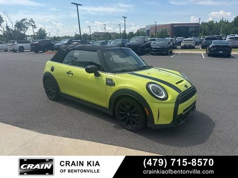 Used 2022 MINI Cooper S w/ Sidewalk Package FWD image 6