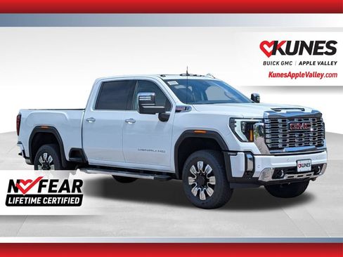 New 2026 GMC Sierra 3500 Denali w/ Denali Reserve Package AWD/4WD image 1