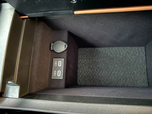 New 2025 Lexus ES 350 w/ Premium Package image 27