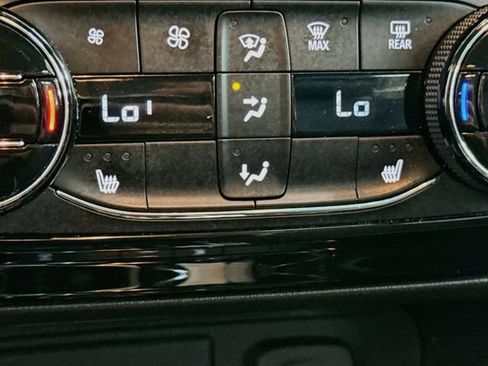 Used 2023 Buick Encore GX Select FWD image 20