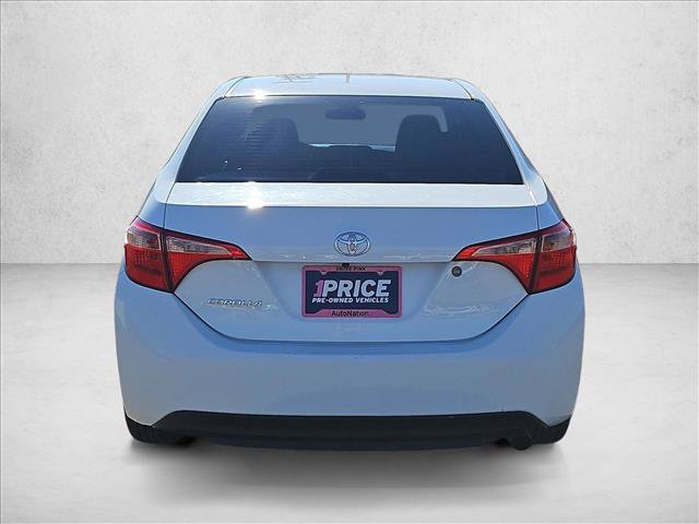 Used 2018 Toyota Corolla L w/ Carpet Mat Package (TMS) FWD image 7