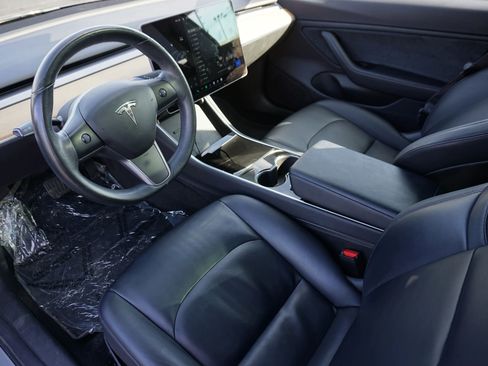 Used 2018 Tesla Model 3 Long Range image 22