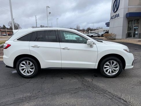 Used 2018 Acura RDX AWD image 2