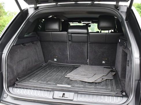 Used 2020 Land Rover Range Rover Sport SE image 14