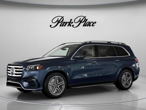 New 2026 Mercedes-Benz GLS 450 4MATIC image 4