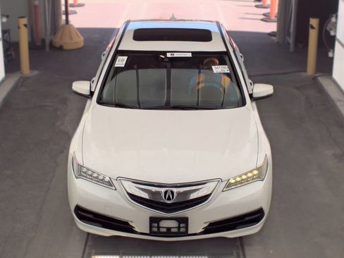 Used 2016 Acura TLX w/ Technology Package FWD image 2