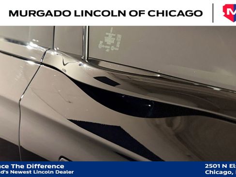 Used 2024 Lincoln Nautilus Reserve w/ Equipment Group 202A image 13