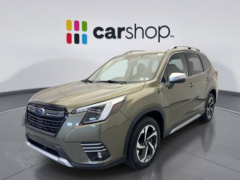 Used 2023 Subaru Forester Touring AWD/4WD image 1